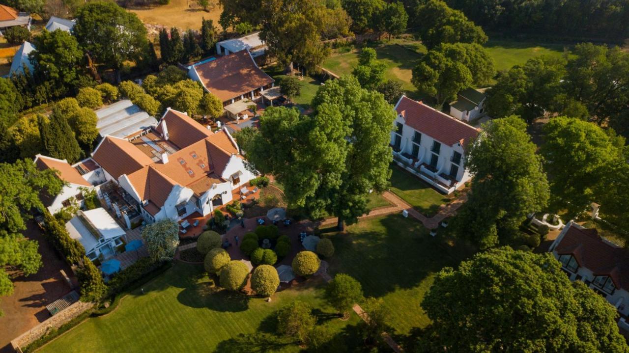 River Meadow Manor Centurion Eksteriør bilde