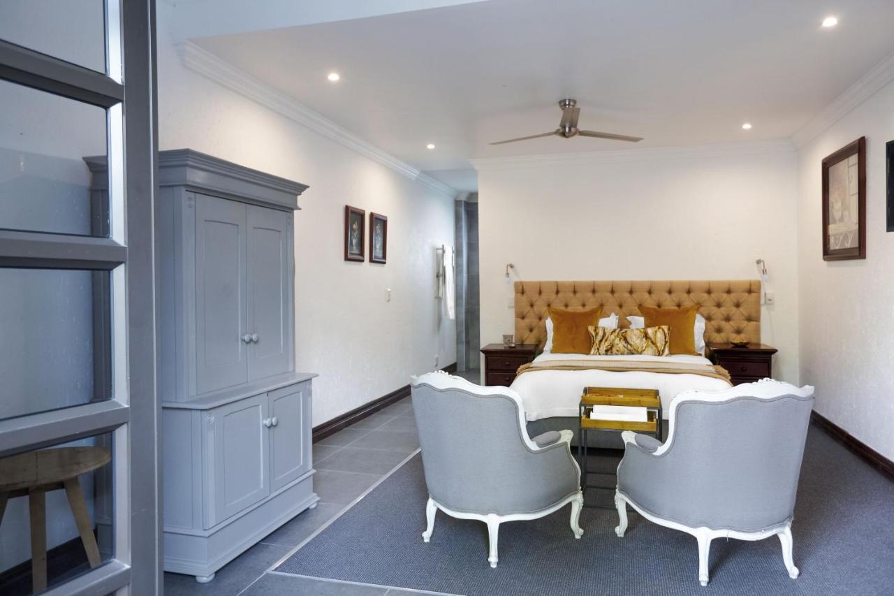 River Meadow Manor Centurion Eksteriør bilde