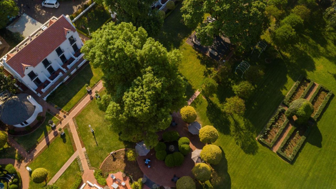 River Meadow Manor Centurion Eksteriør bilde