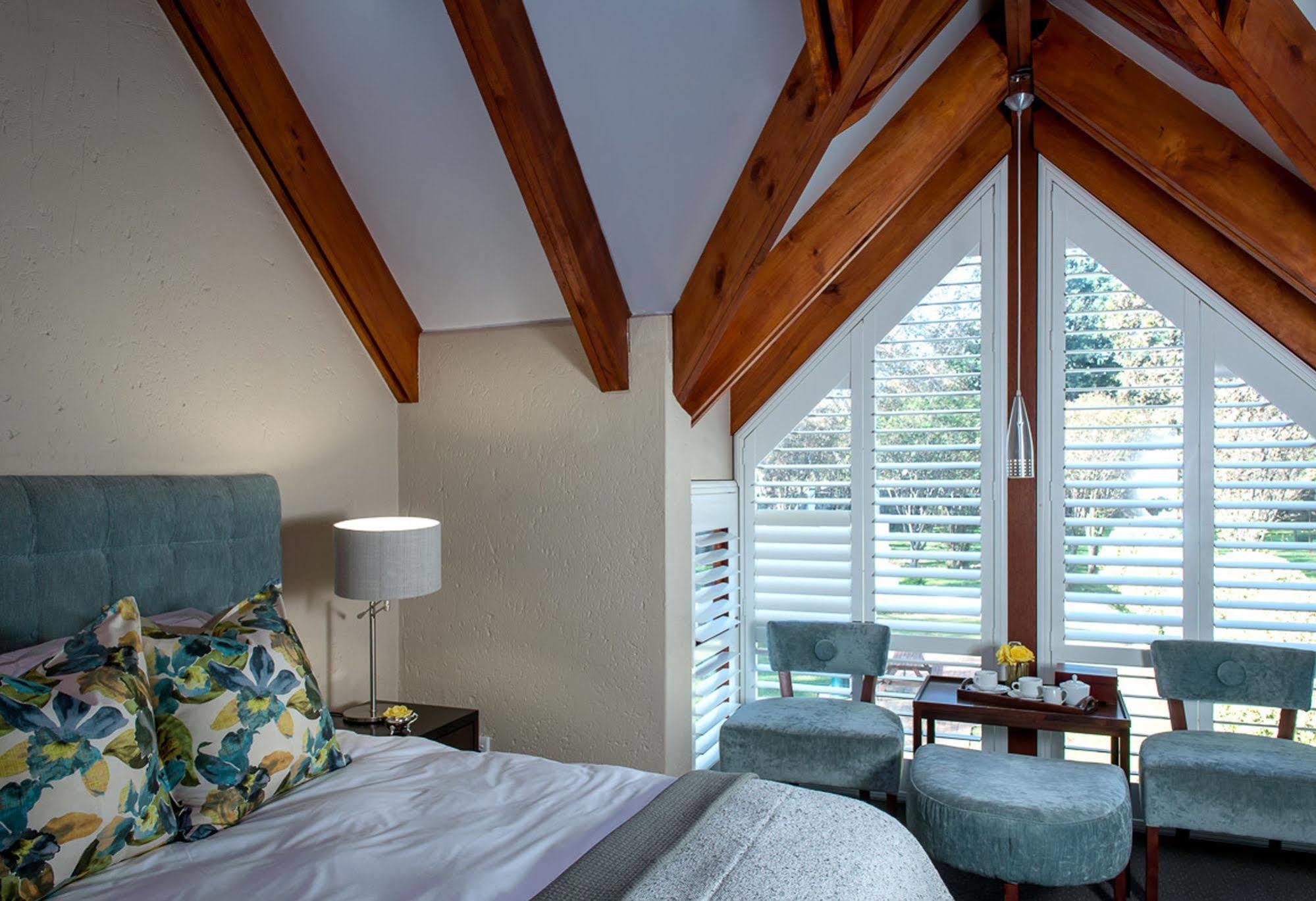 River Meadow Manor Centurion Eksteriør bilde