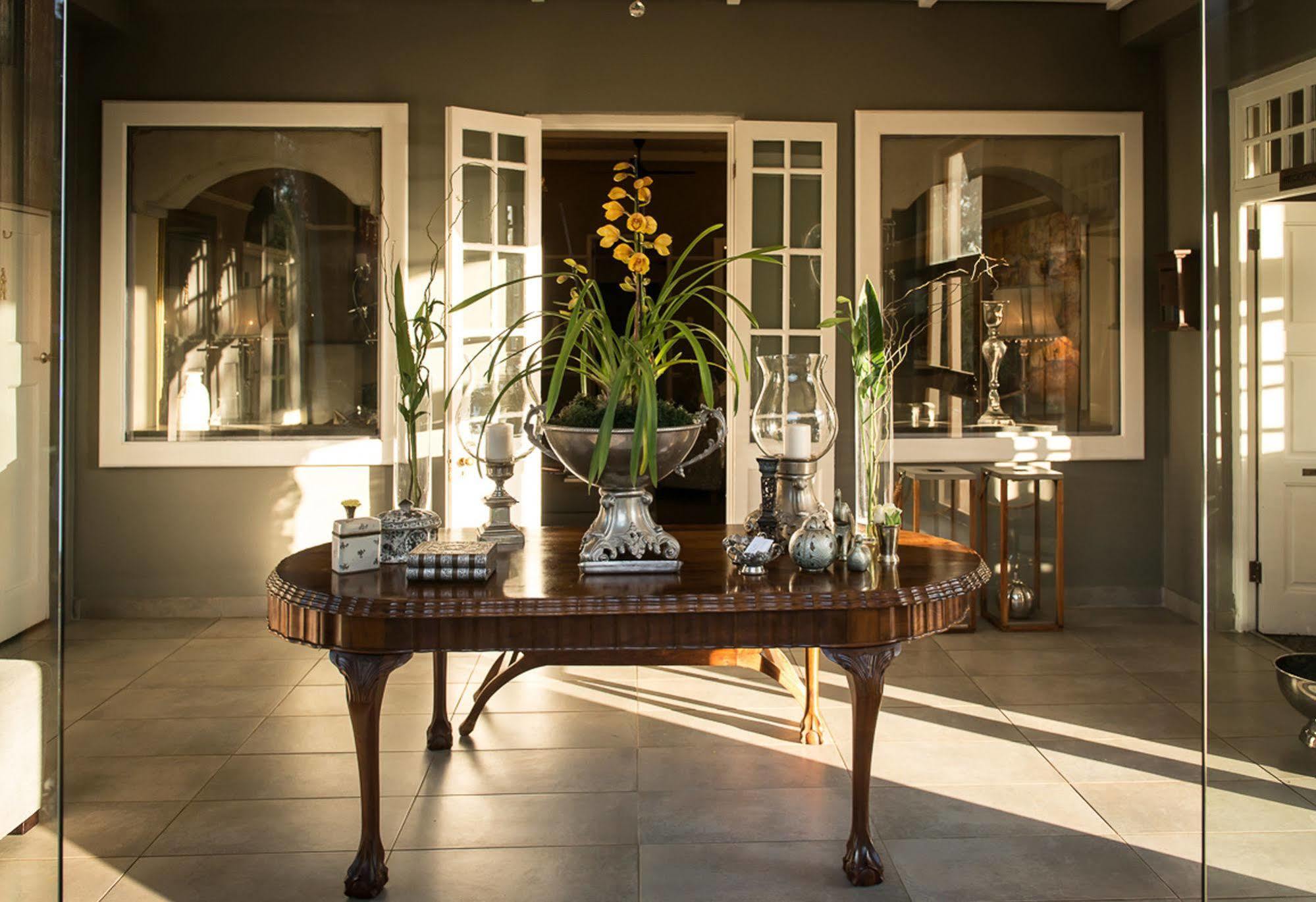 River Meadow Manor Centurion Eksteriør bilde